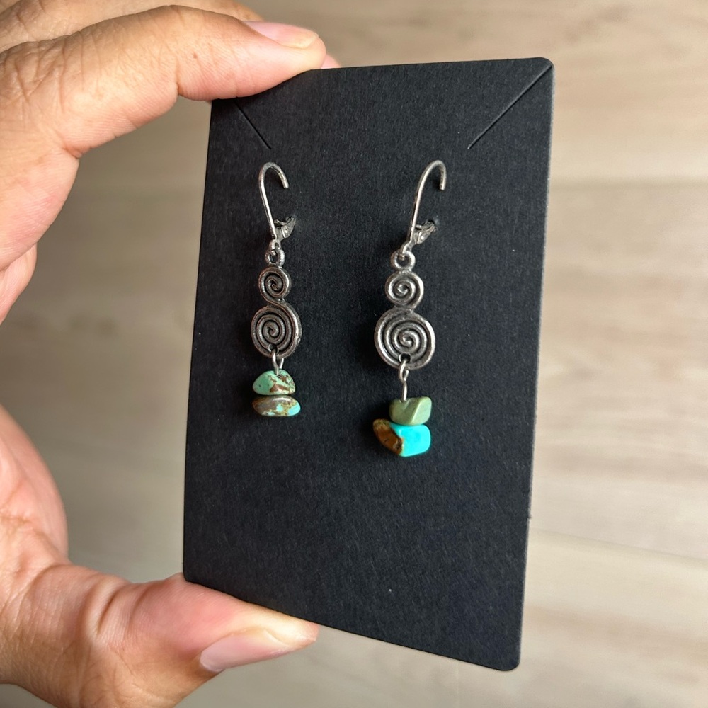 Turquoise Dangle Earrings - Picture 5 of 7